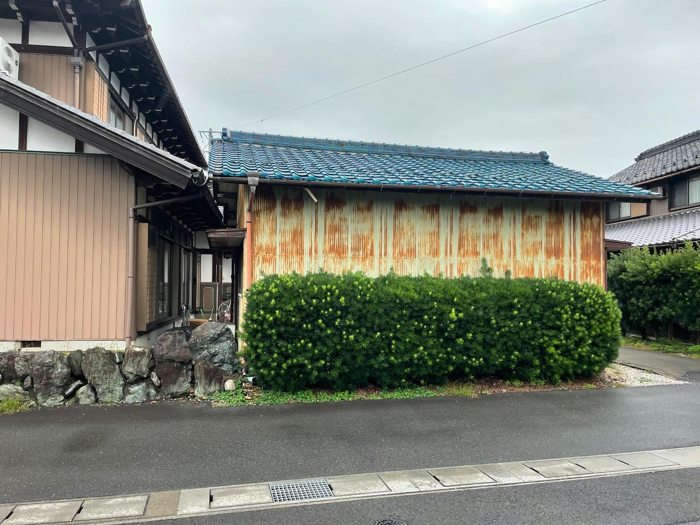 🏡✨ 柳津町で建物とお庭の解体を担当させていただきました！お...